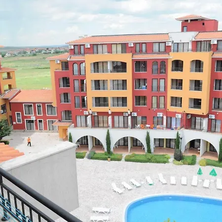 Marina Cape Apartment